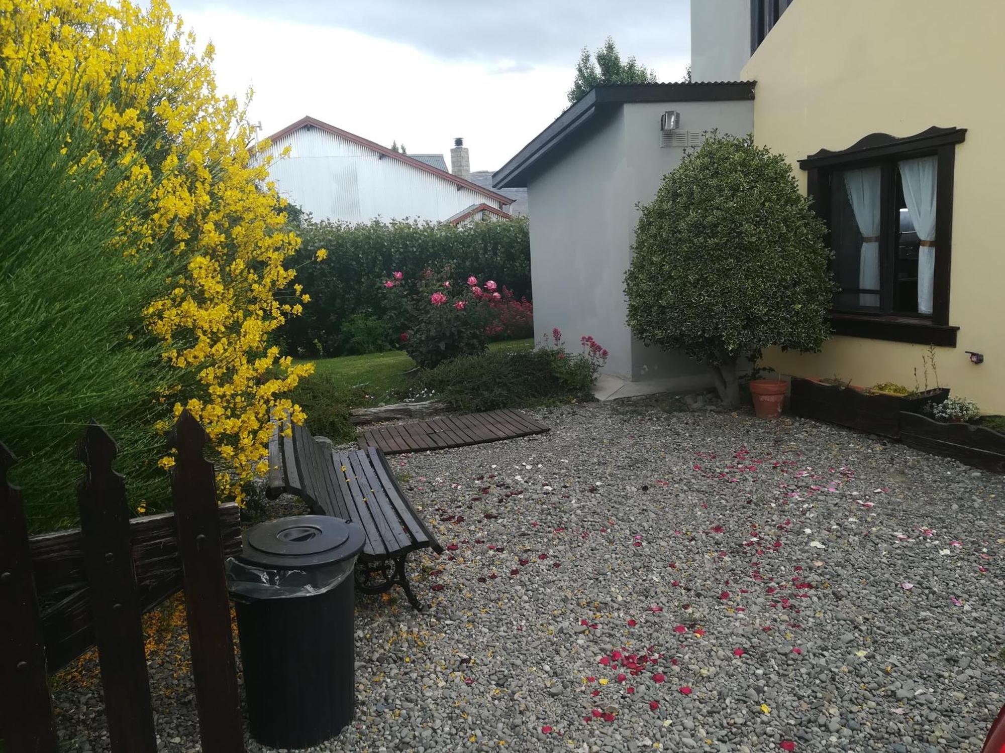 Casa De Grillos El Calafate Ngoại thất bức ảnh